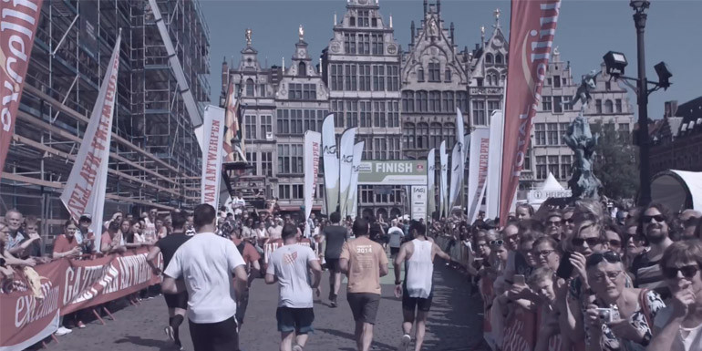 Port of Antwerp Night Half Marathon slide
