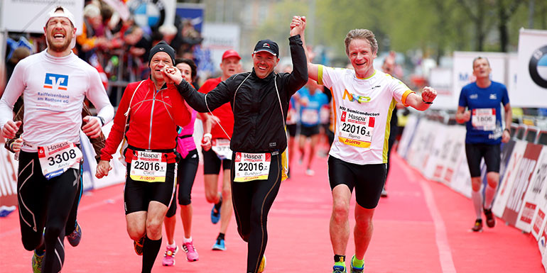 Half Marathon Hamburg 2022 Book With Bib Globalrunning Com