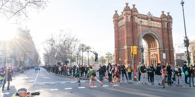 Barcelona Marathon slide